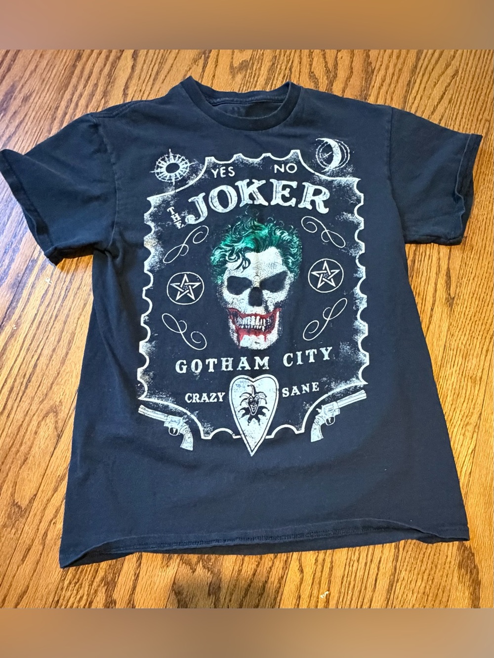 Joker Gotham City Graphic T‑Shirt - Size Small